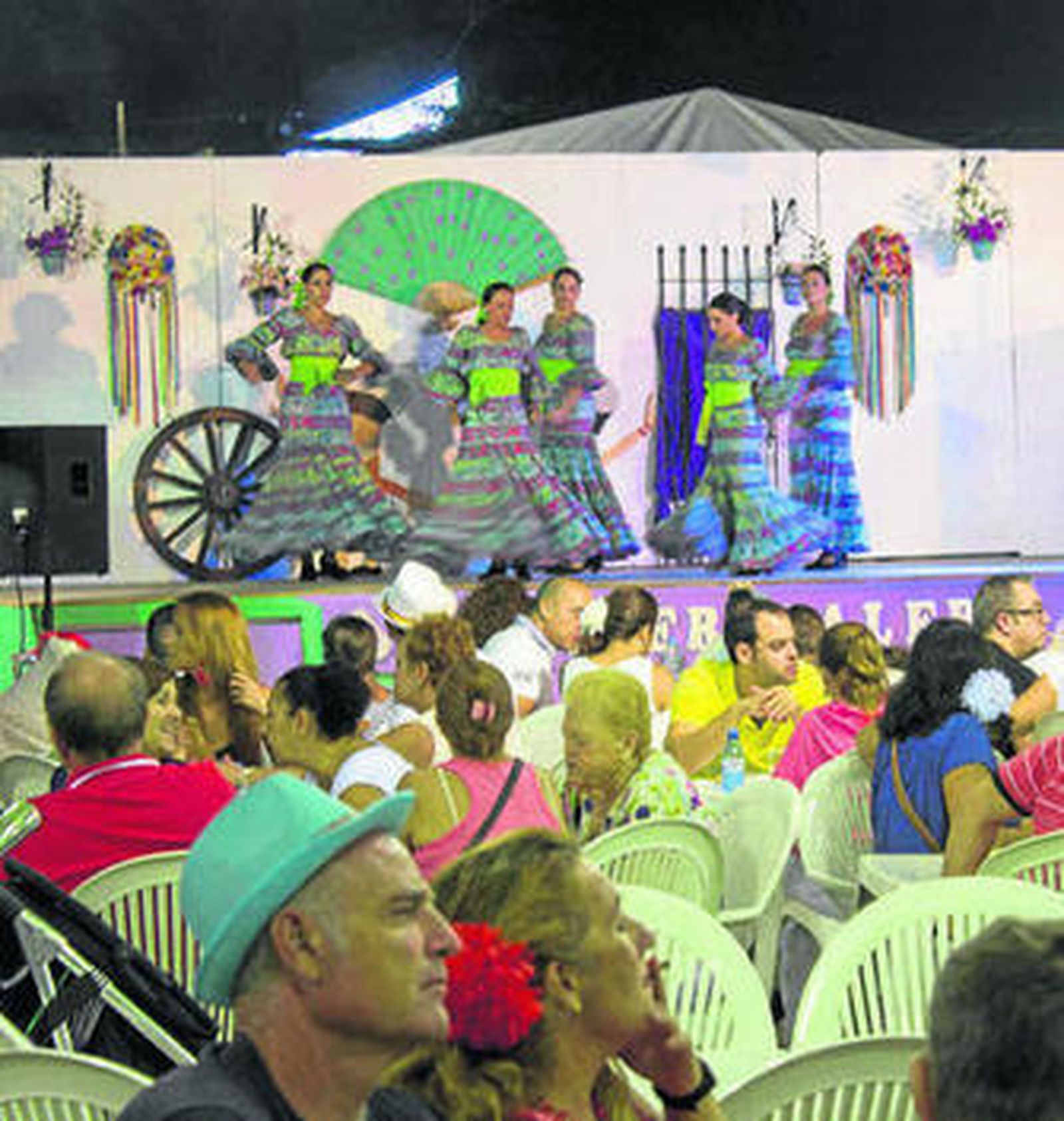 La oferta gastronómica y las actuaciones en vivo, complementos perfectos.