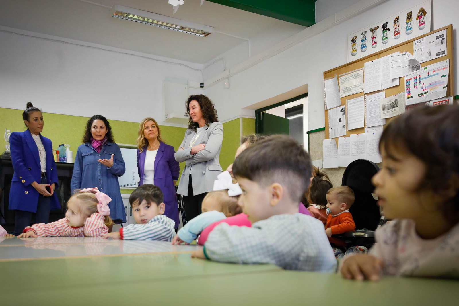 Imágenes del inicio de curso en la Escuela de Madres de Los Almendros
