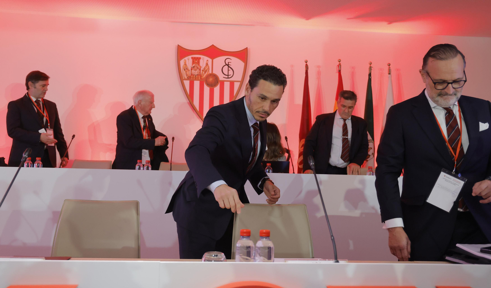 Las fotos de la Junta General de Accionistas del Sevilla fc