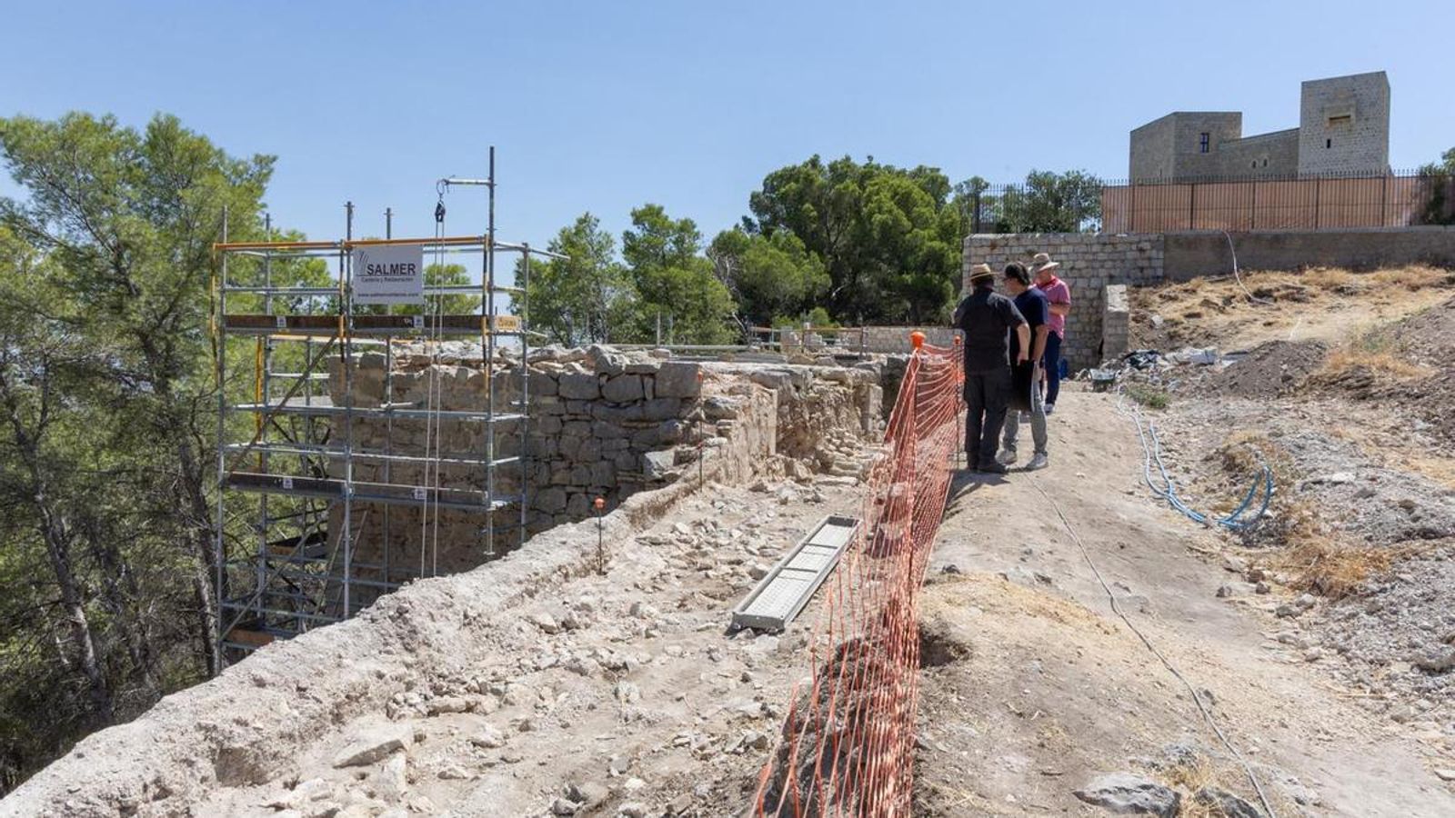 Obras para recuperar el Abrehuí.