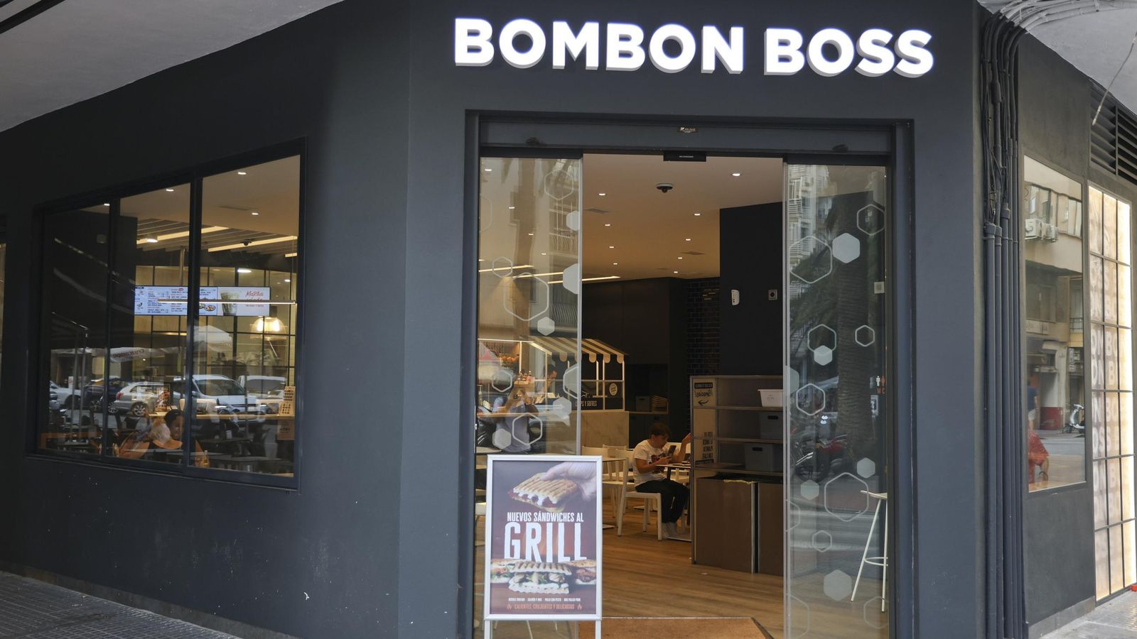 Cafetería Bombon Boss Cafetería Bombon Boss