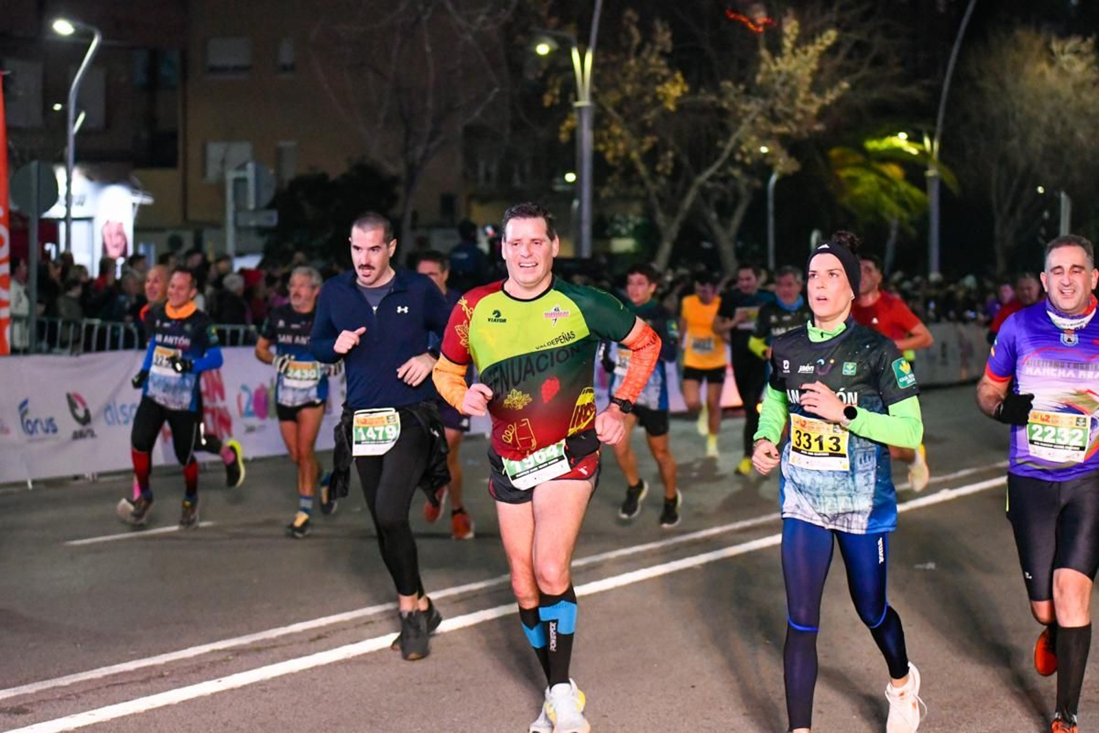 En imágenes: búscate en tu llegada a meta de la Carrera de San Antón 2025 (5)