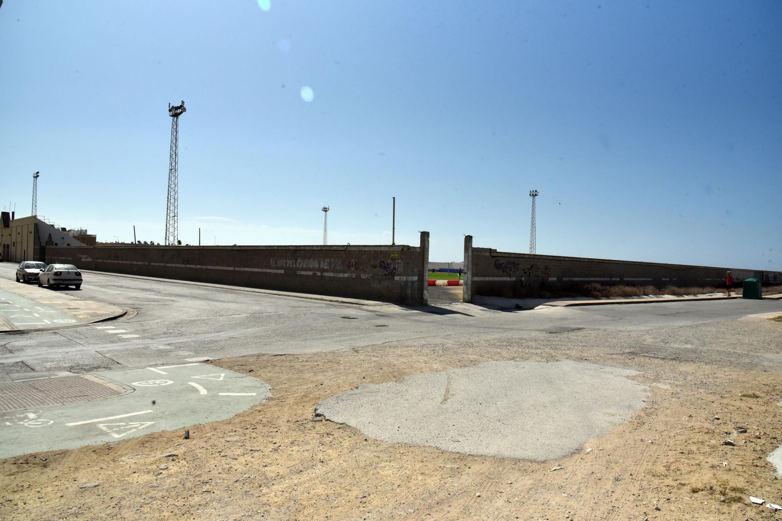 El campo de fútbol de Tarifa, donde se construirá un hotel