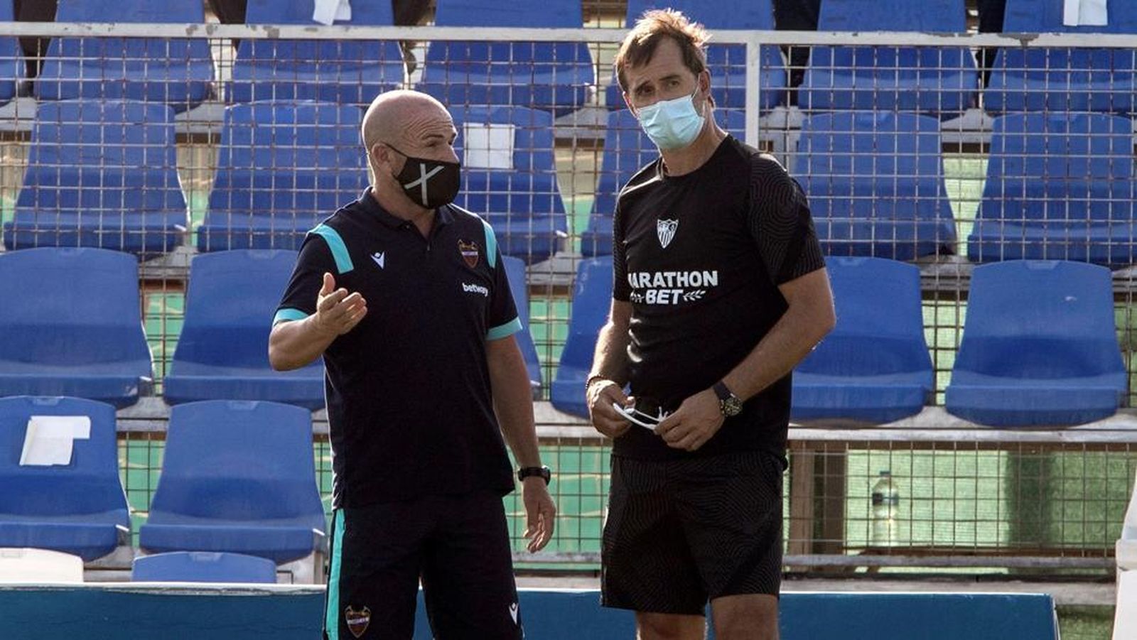 Paco López, junto a Lopetegui en el Pinatar Arena.