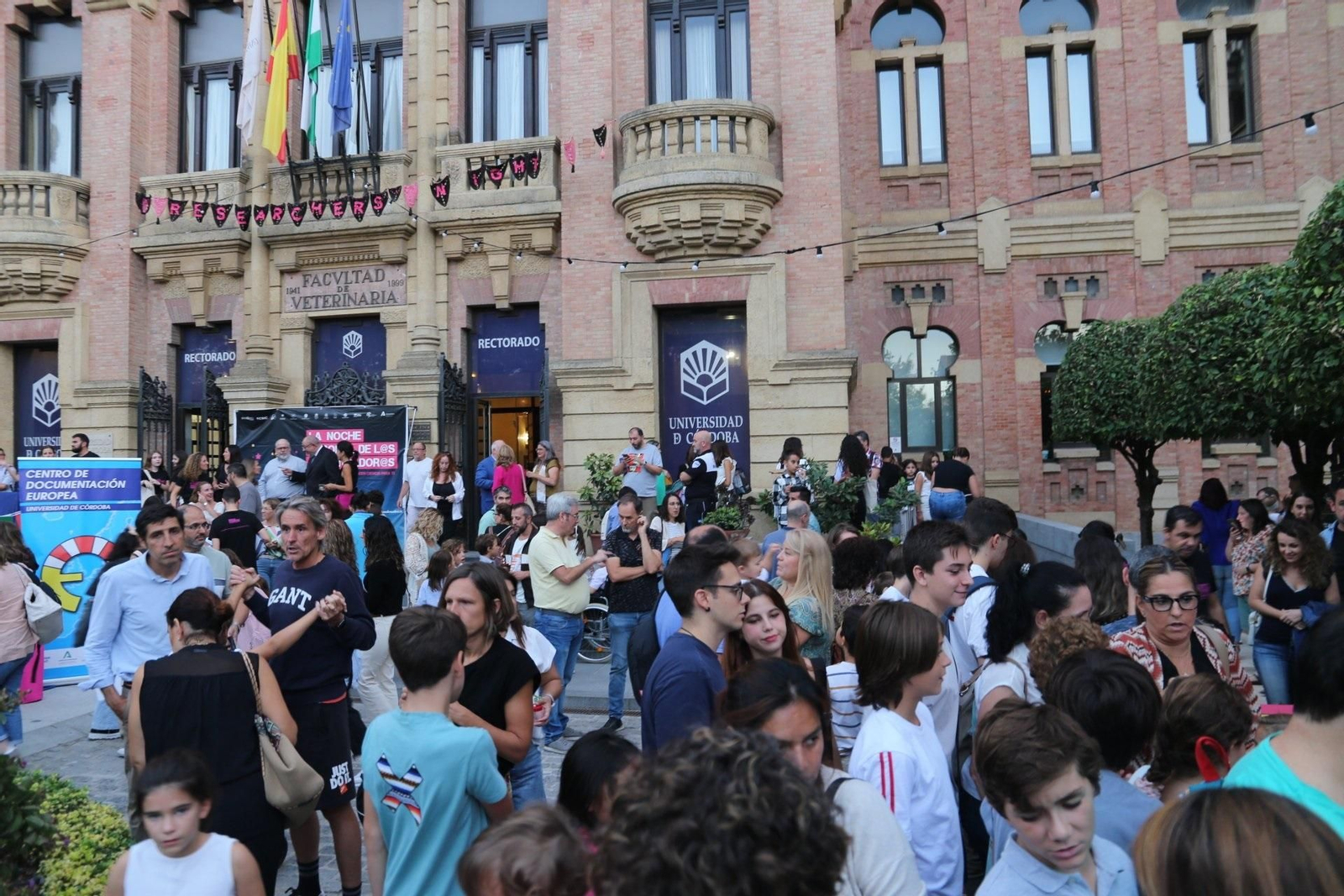 Las mejores imágenes de la Noche de los Investigadores de Córdoba Las mejores imágenes de la Noche de los Investigadores de Córdoba