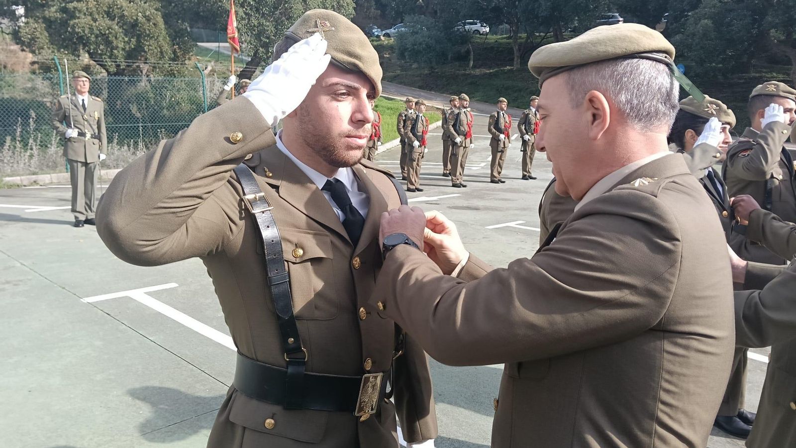Entrega de medallas del Racta 4 a los militares que ayudaron tras la dana de Valencia.