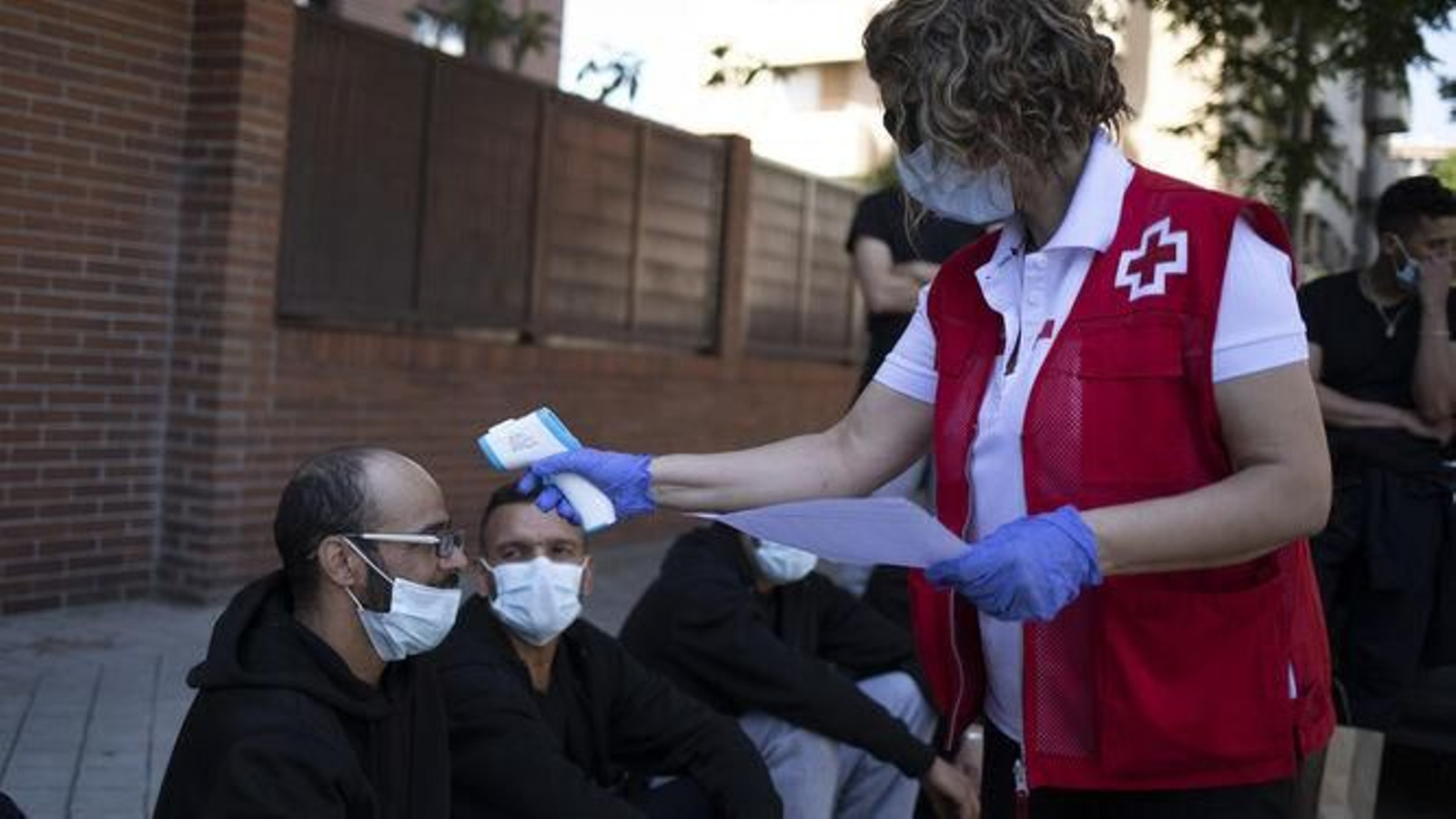 Fuga de inmigrantes en Granada: la Policía denuncia la problemática de las pateras y su relación con el coronavirus