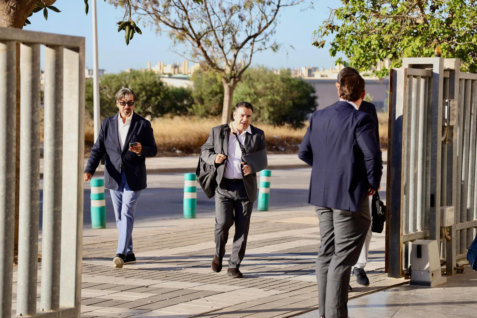 Las fotos del juicio Málaga-BlueBay por el caso camisetas