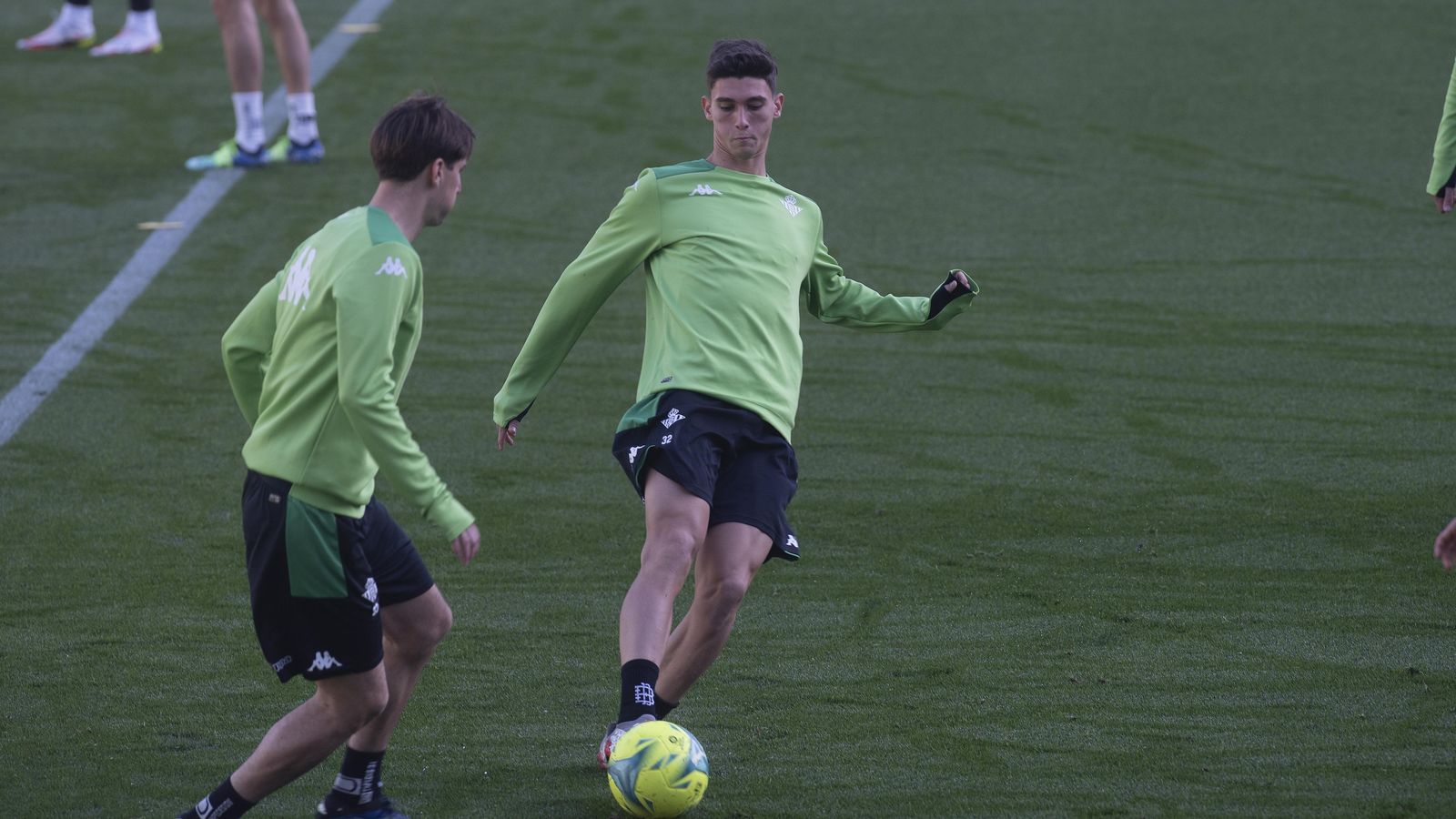 El canterano Marchena, en un entrenamiento.