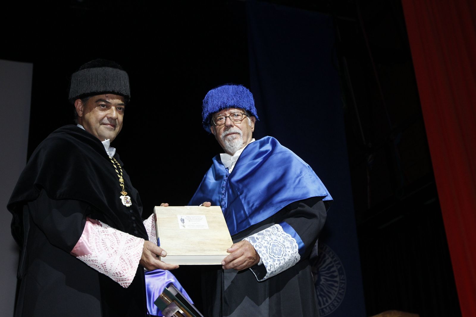 Fotogalería investidura Doctor Honoris Causa Manuel García Velarde. UAL