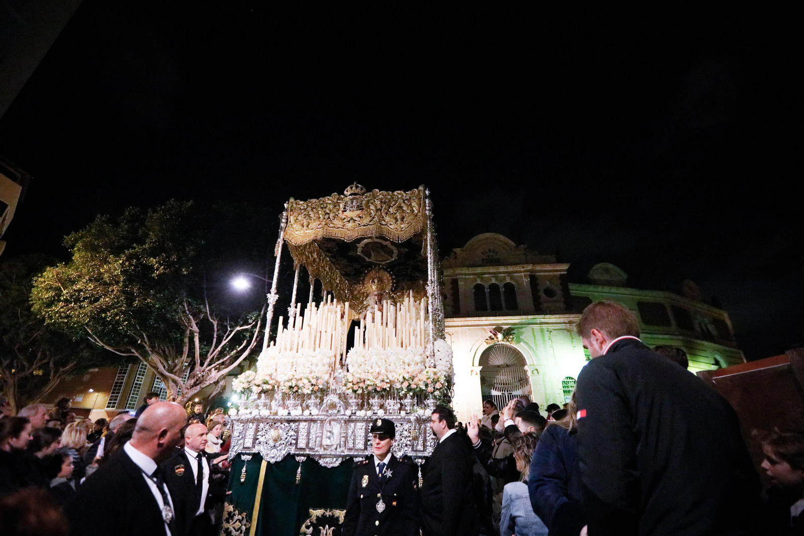 Las mejores fotos de la procesión de La Macarena en Almería