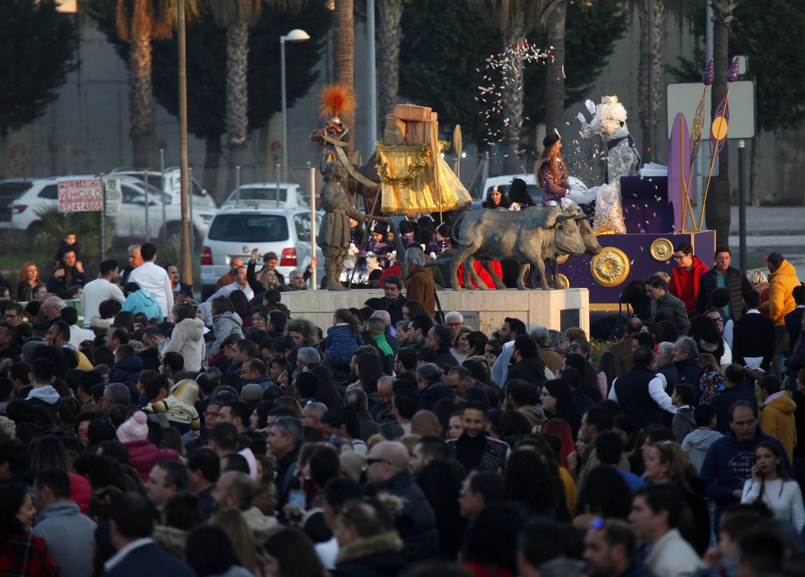Imágenes de las cabalgatas de Reyes en la Costa Occidental de Huelva