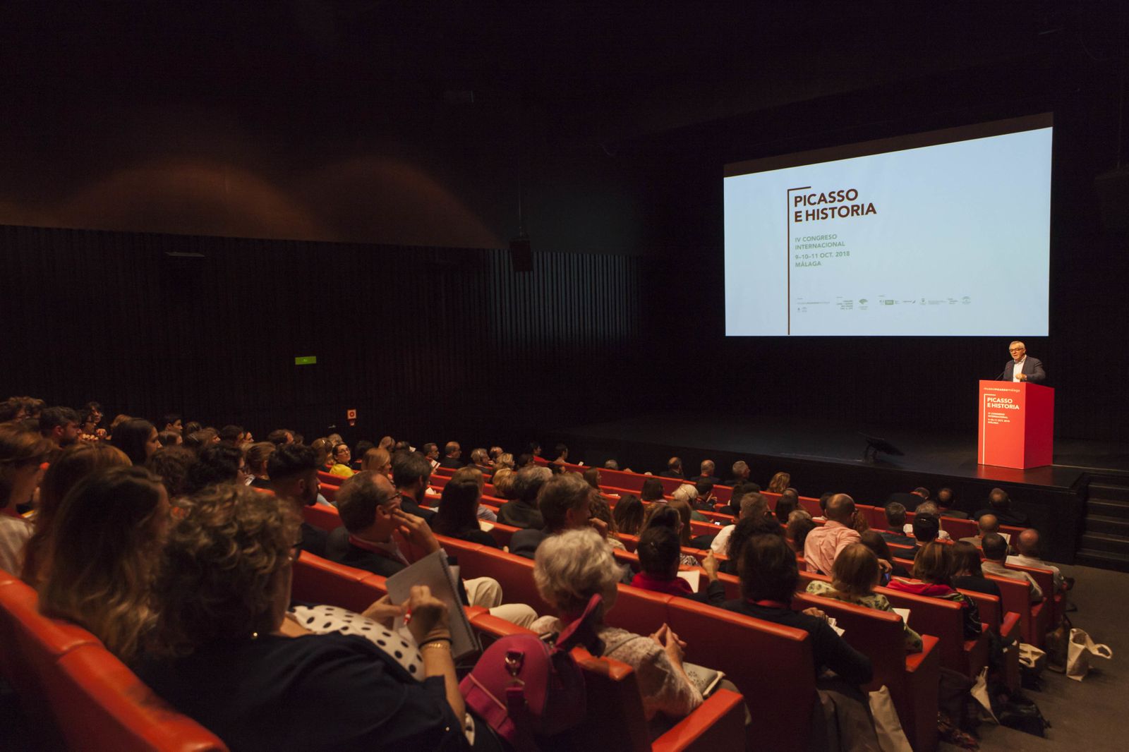 El director del Museo Picasso, José Lebrero, en la inauguración del congreso