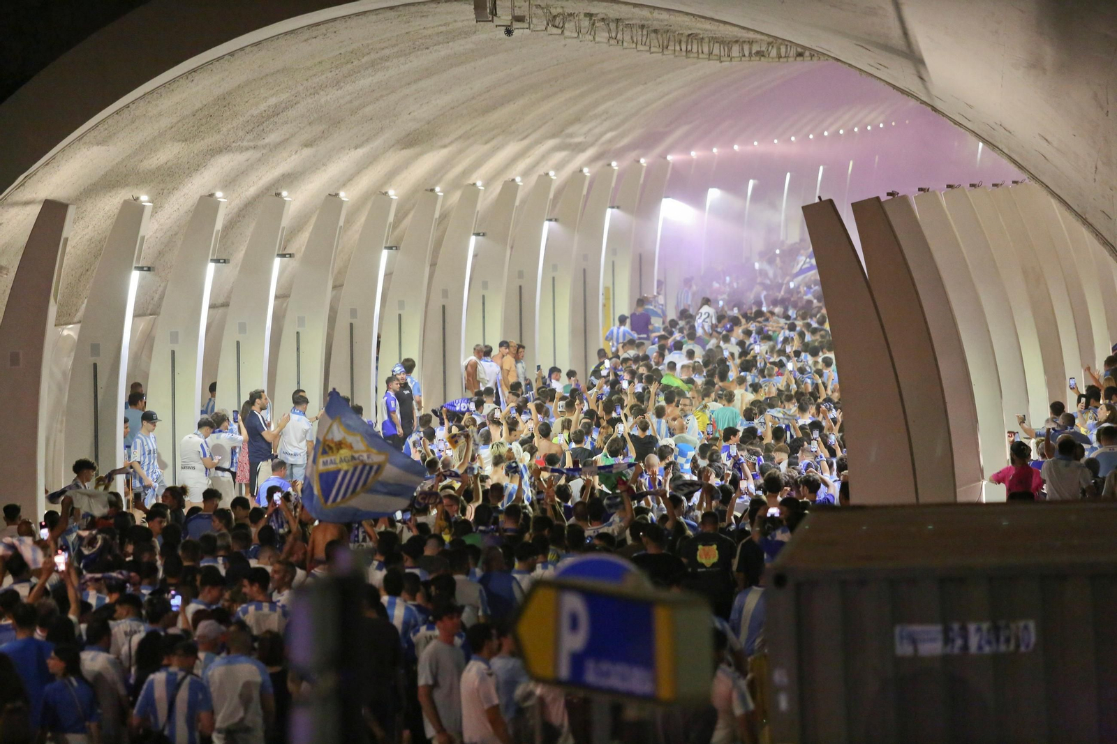 Así fue la locura del ascenso del Málaga CF en Tarragona