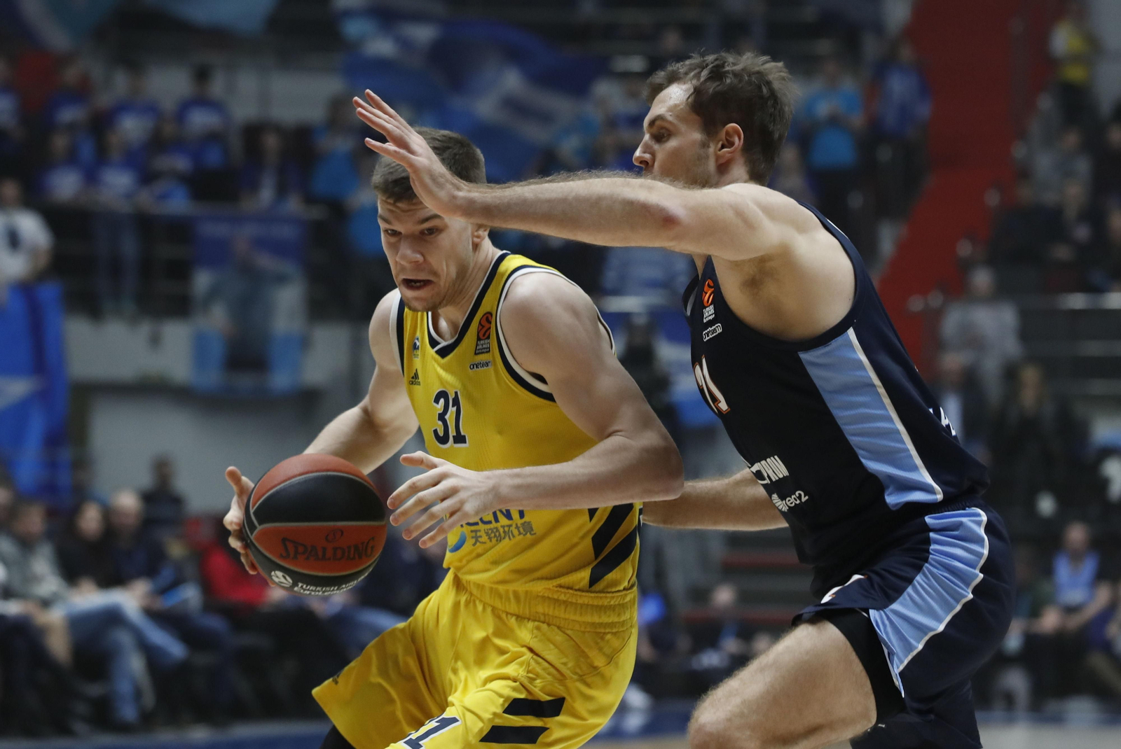 Las fotos de la carrera de Tim Abromaitis, fichaje del Unicaja