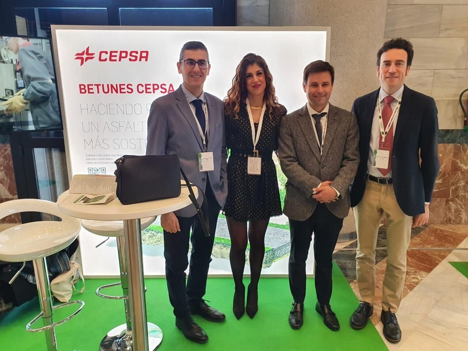 Representantes de Cepsa en el Congreso Andaluz celebrado en Granada.