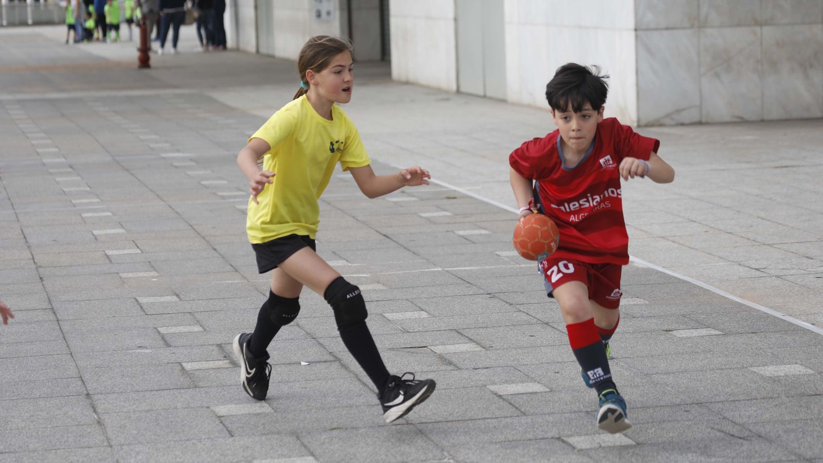 Las fotos de la jornada de balonmano calle