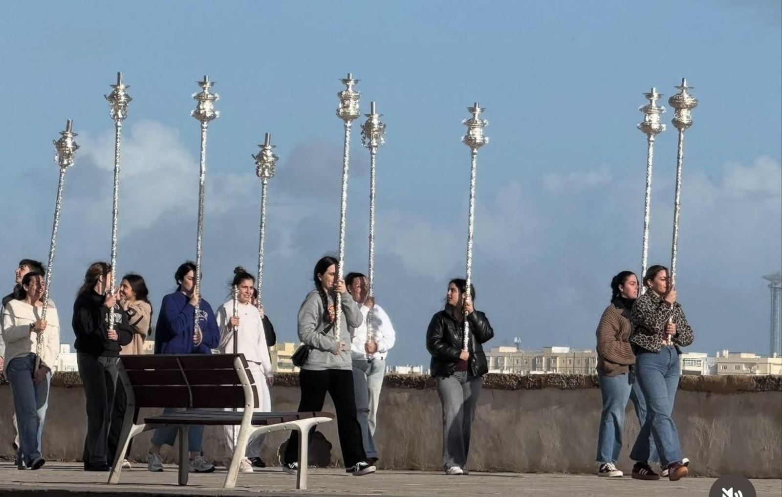 Qué de gente aburrida hay en Cádiz