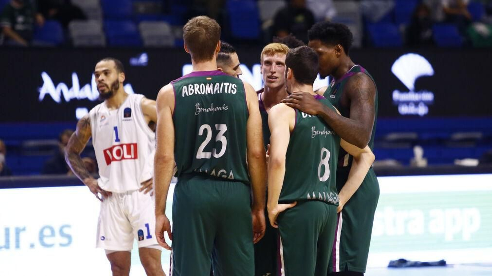 Momento del partido ente el Unicaja y el Buducnost.