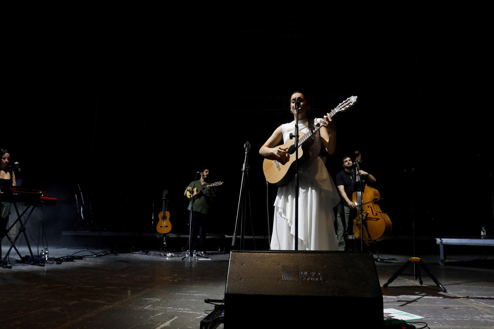 Las imágenes de los conciertos de Valeria Castro y Julieta Venegas en el Festival de la Guitarra de Córdoba