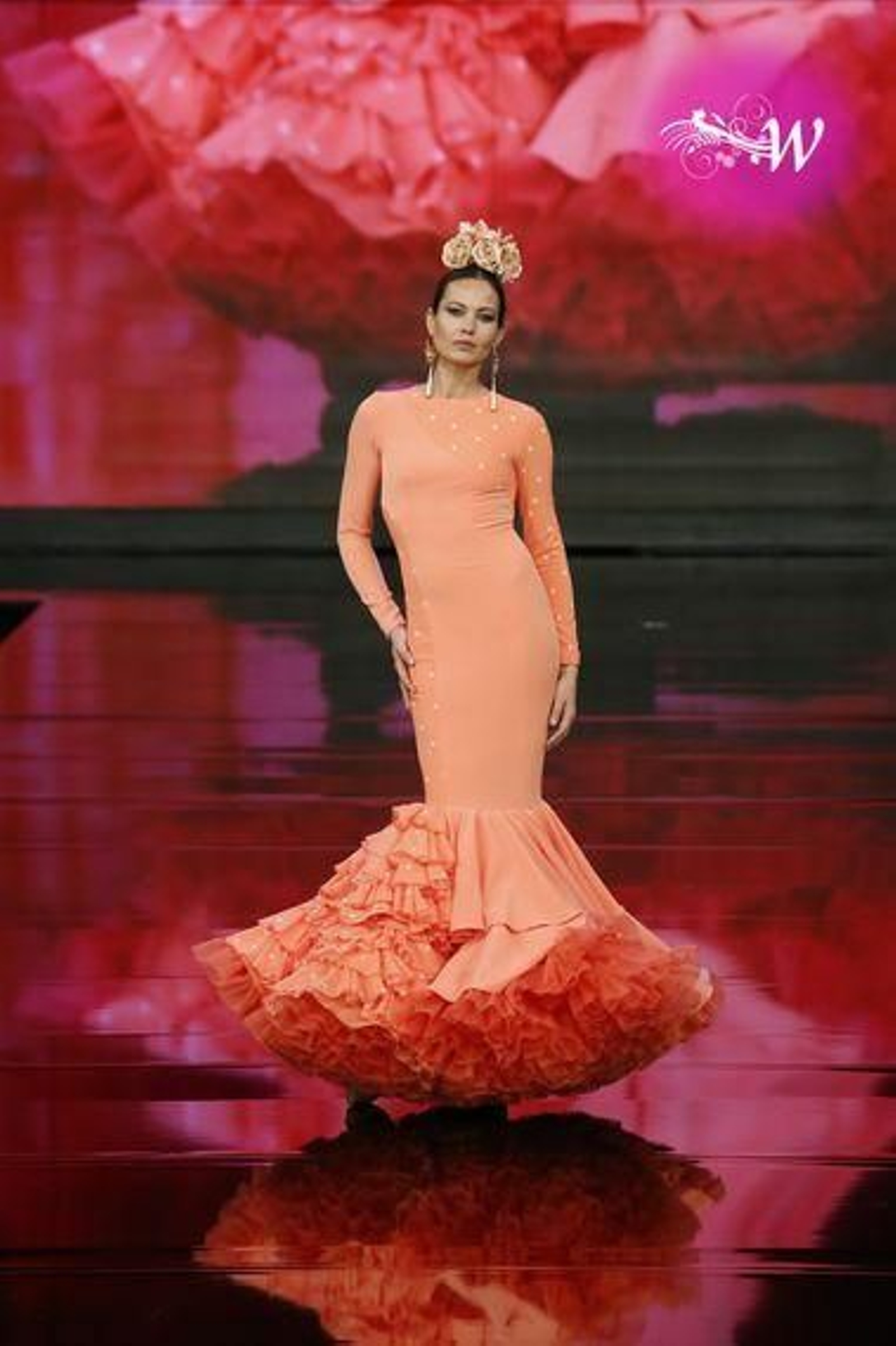 Carmen Raimundo presenta su colección de flamenca en SIMOF 2020, todas las fotos