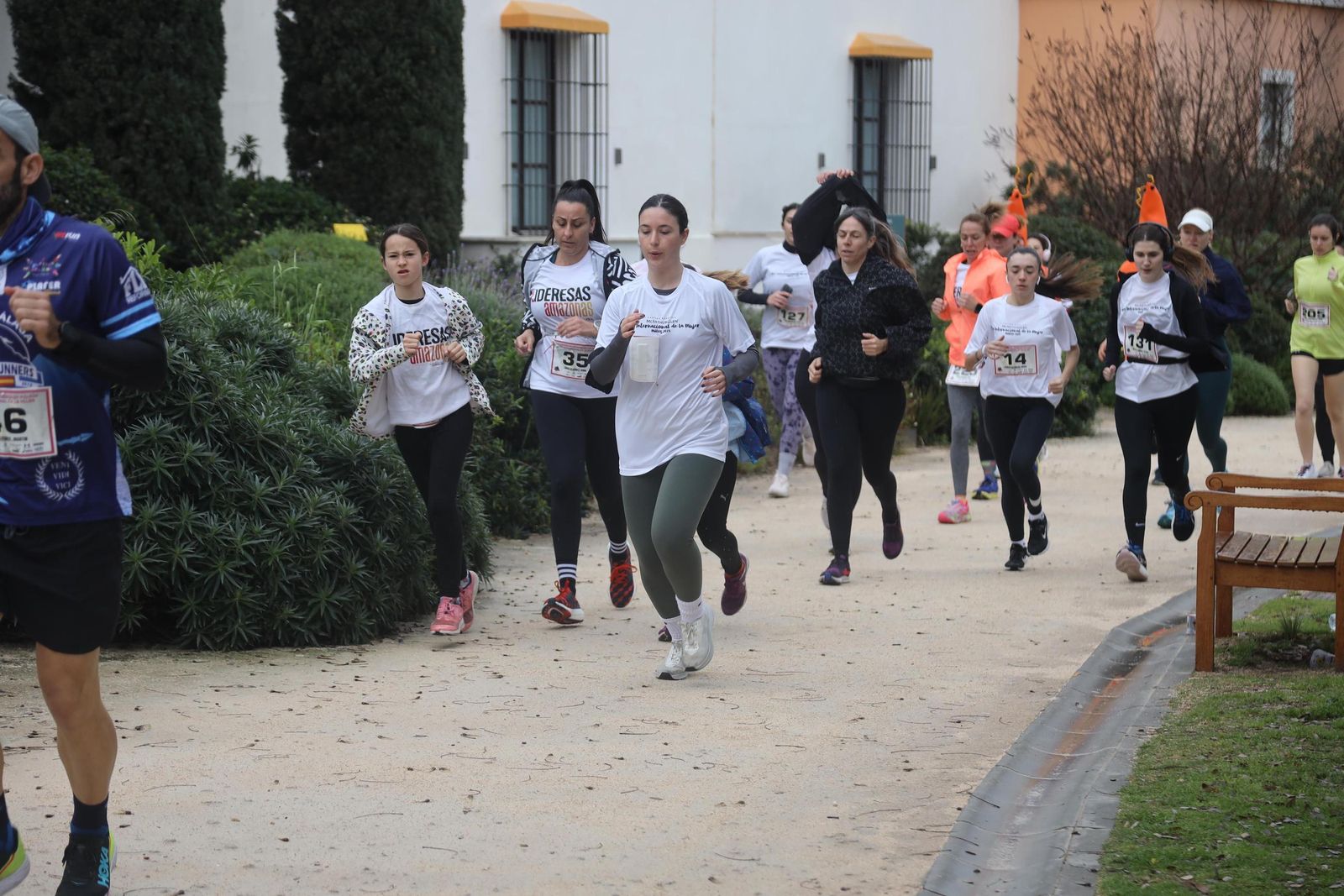 La Carrera por el Día Internacional de la Mujer en Málaga, en fotos
