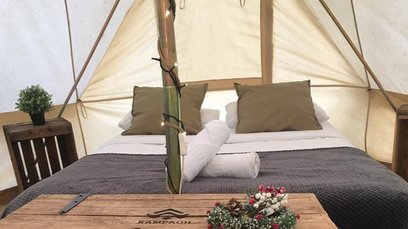 Camping Los Villares, lujo y descanso bajo un manto de estrellas