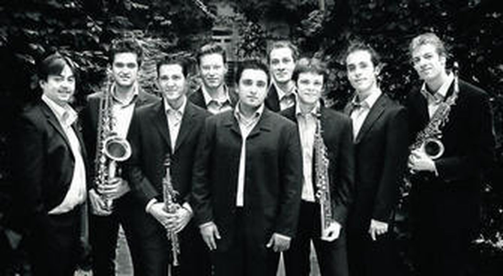 Los nueve saxofonistas (titulados en la CNSMDP) de la prestigiosa agrupación Ensemble Squillante son profesores del curso.