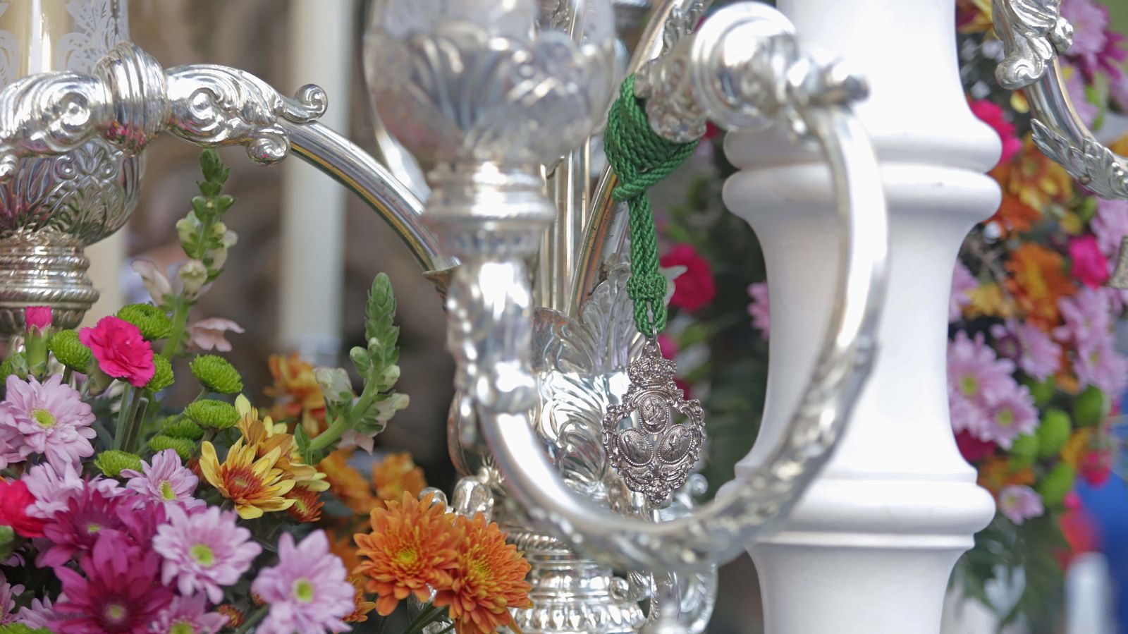 Entrega de la Medalla de la ciudad a la hermandad del Rocío de Algeciras