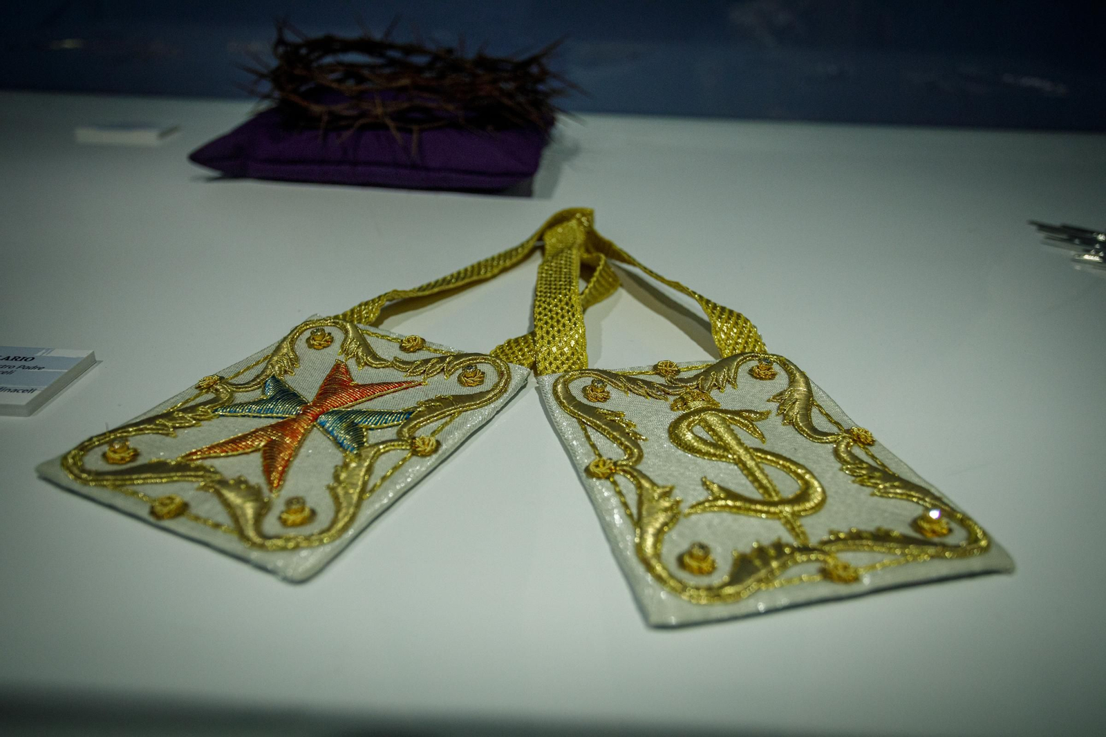 Exposición 'Una historia de fe' de la Semana Santa de Cádiz