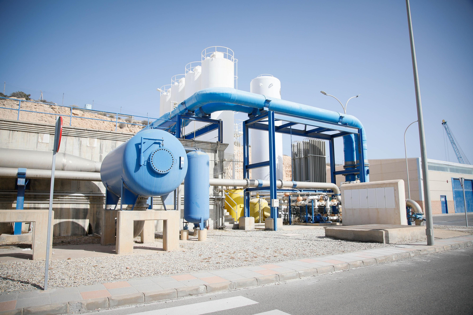 CUCN visita la desaladora de Carboneras y las balsas de Níjar