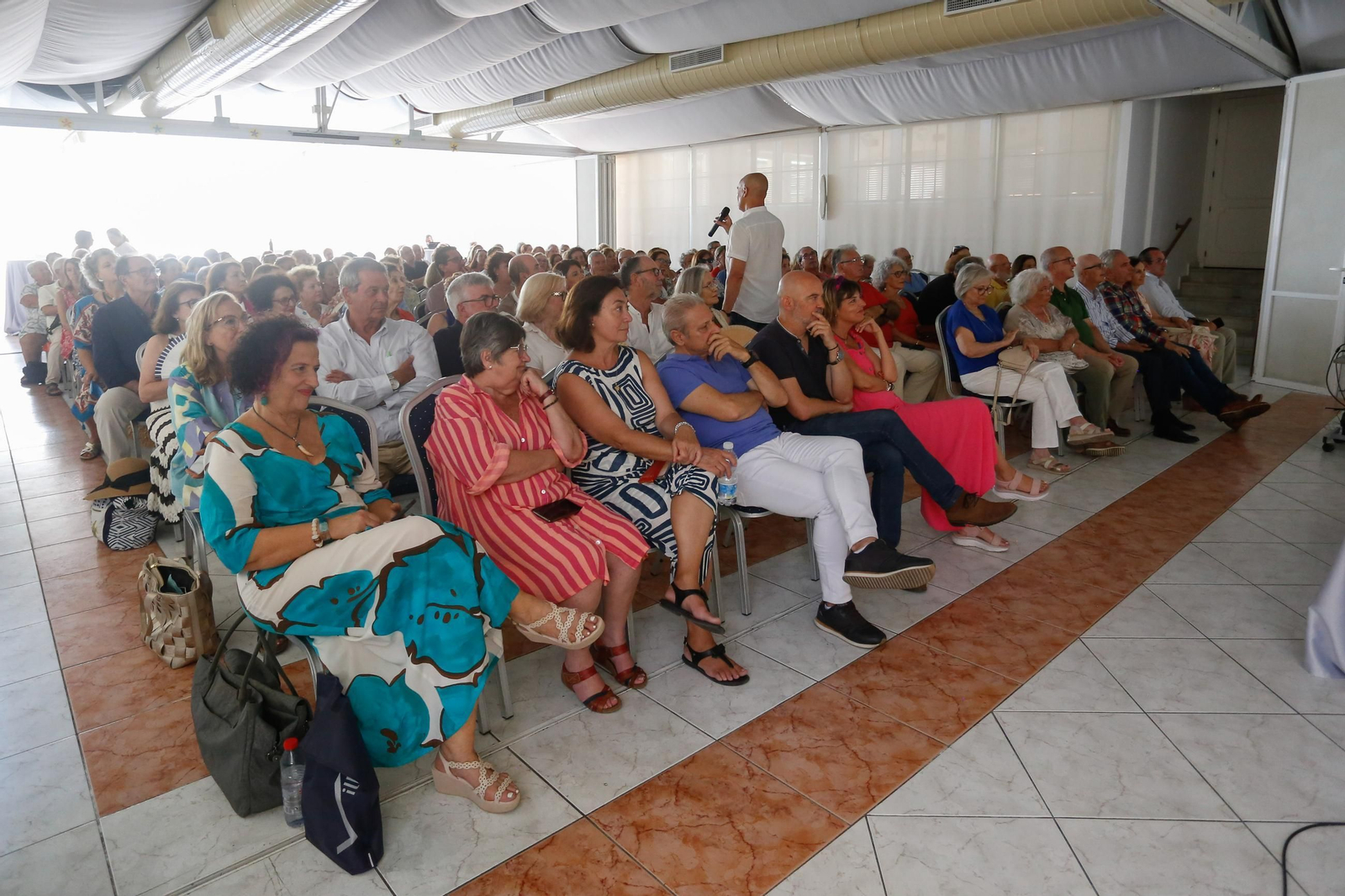 Fotos de la jornada de fin de curso del Aula de Mayores de la Asociación Julia Traducta en Algeciras