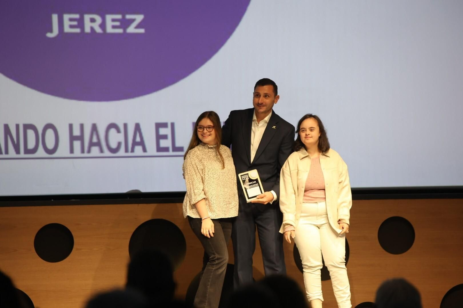 Presentación del calendario solidario de Cedown 2024