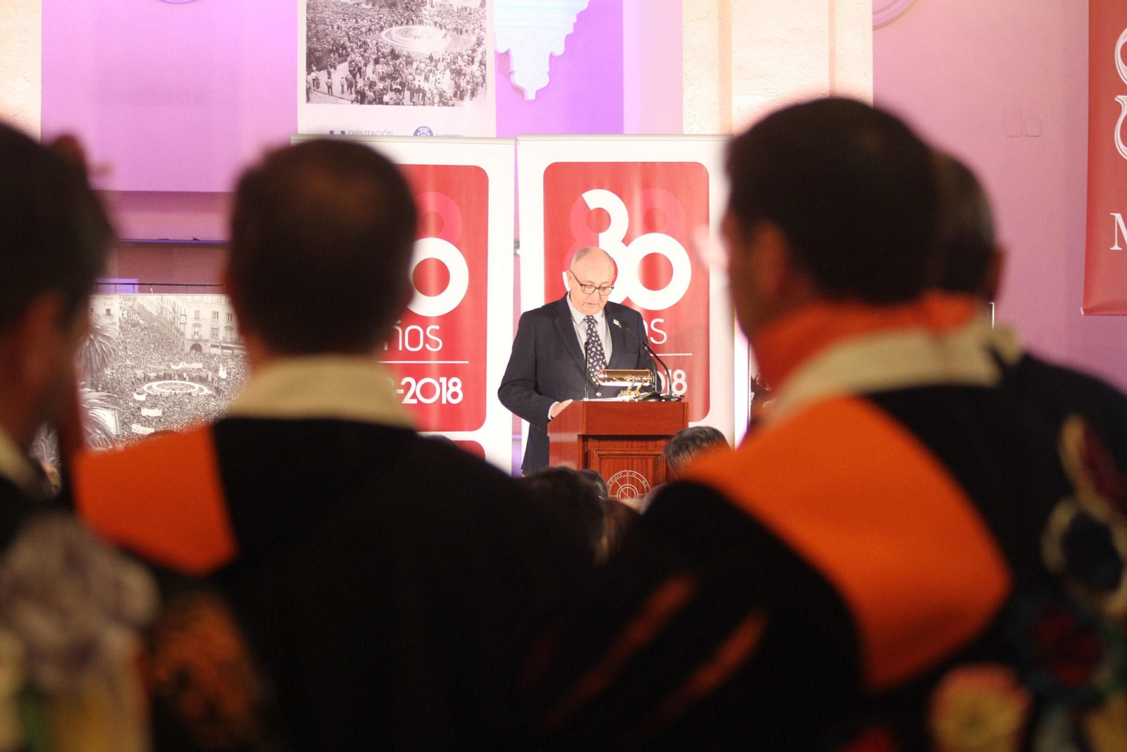 Imágenes de la entrega de premios de la asociación de antiguos alumnos 3 de Marzo en La Merced