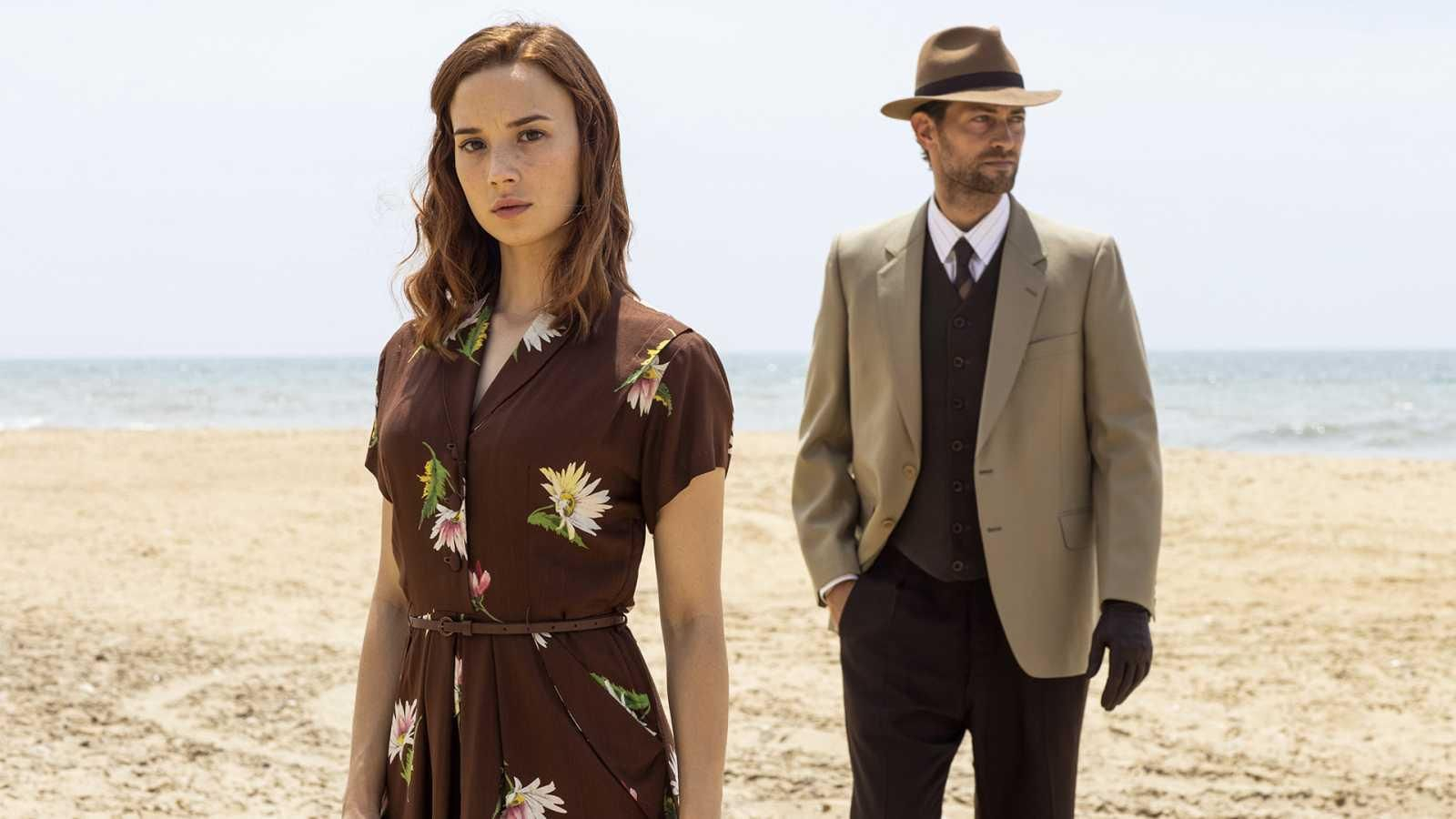 Aria Bedmar y Peter Vives, dos de los protagonistas de 'Operación barrio inglés Aria Bedmar y Peter Vives, dos de los protagonistas de 'Operación barrio inglés