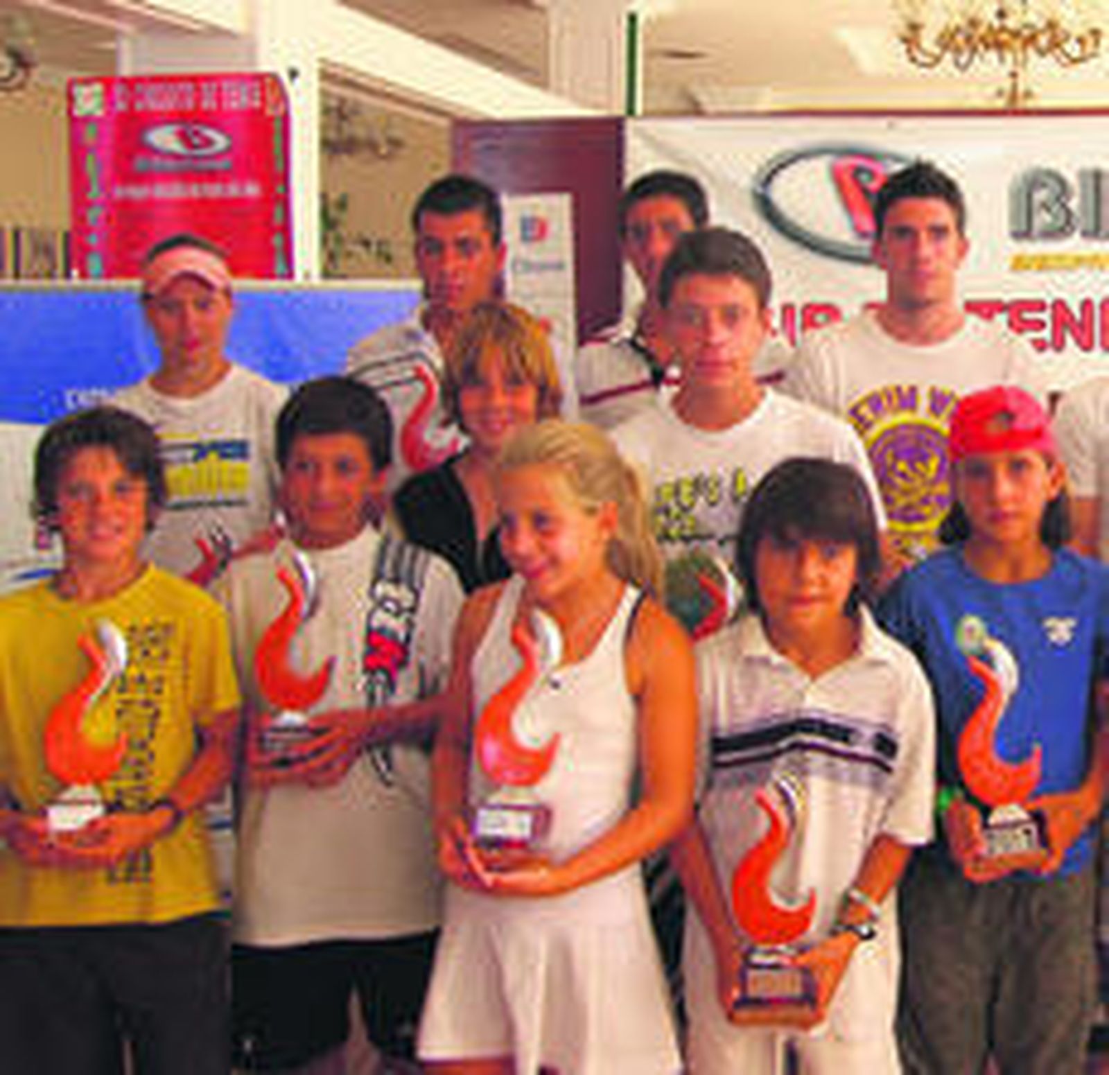 El torneo de tenis de Pechina reúne a más de 250 deportistas