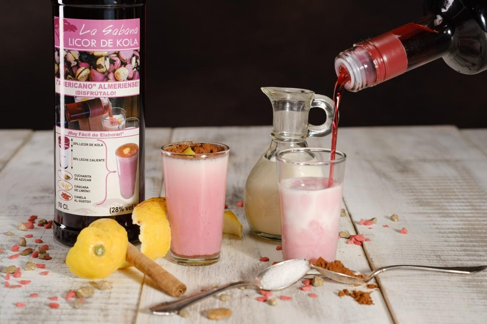 Así es la crema de Americano que vende Cash Borosa en Almería