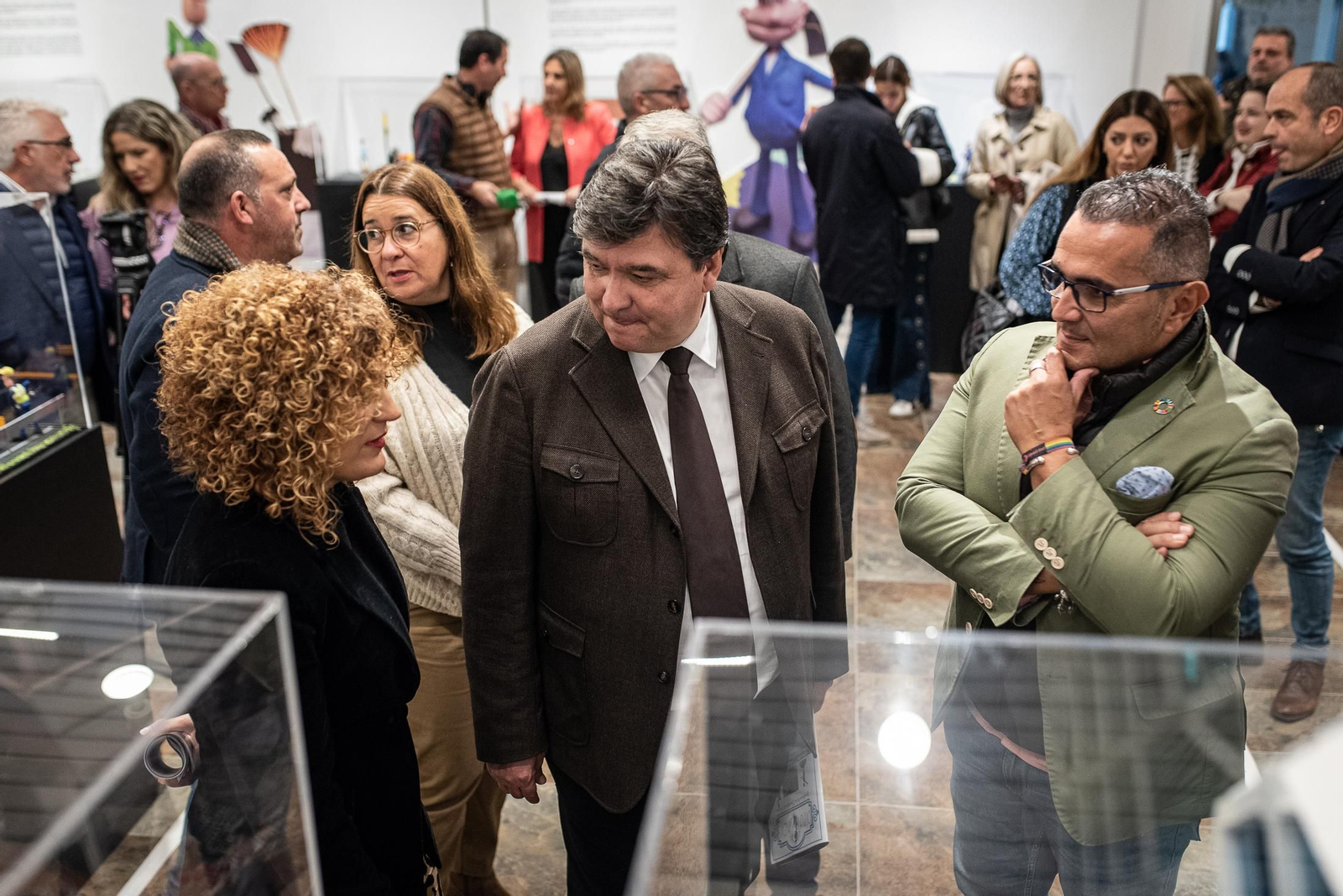 Imágenes de la inauguración de la exposición "200 años construyendo provincia"