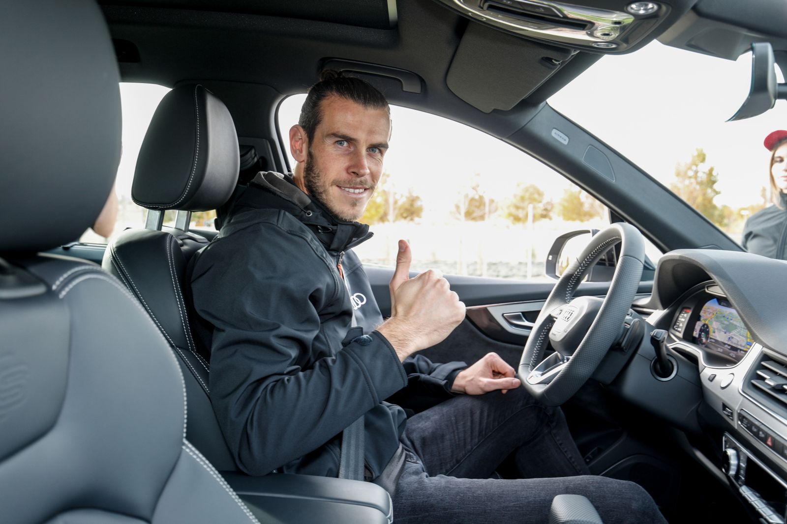 Los nuevos coches de la plantilla del Real Madrid, foto a foto