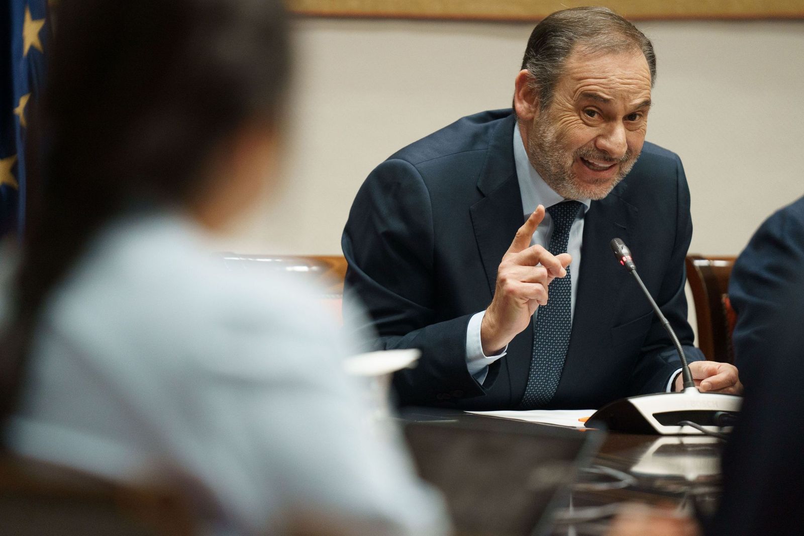 El PP cita el 8 de enero en el Senado al ex ministro Ábalos, en prisión provisional.