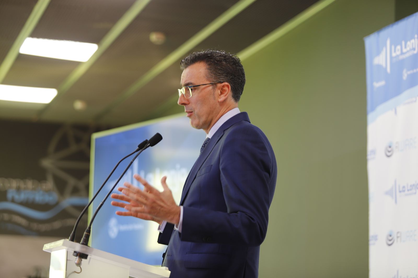 Imágenes del  acto de inauguración del nodo de innovación tecnológica 'La lonja de la Innovación' del Puerto de Huelva