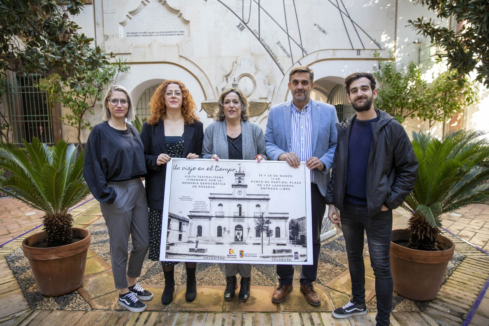 Asistentes a la presentación de la iniciativa.