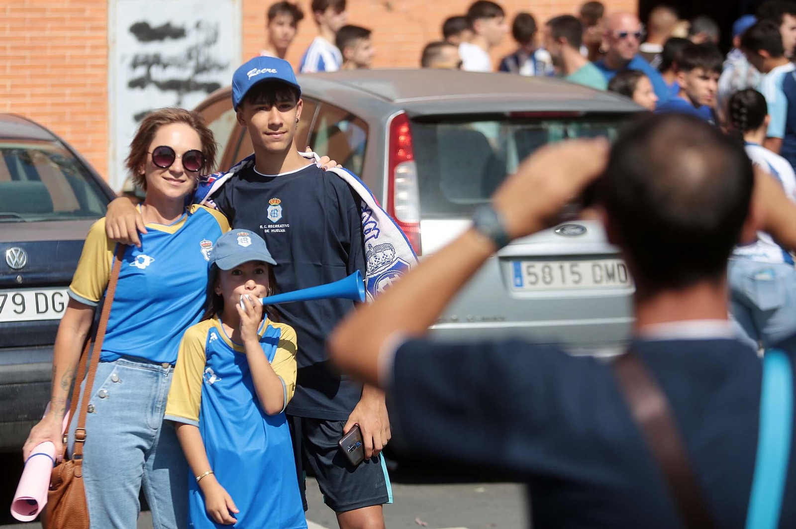 Imágenes del ambiente previo al Recre-Cacereño
