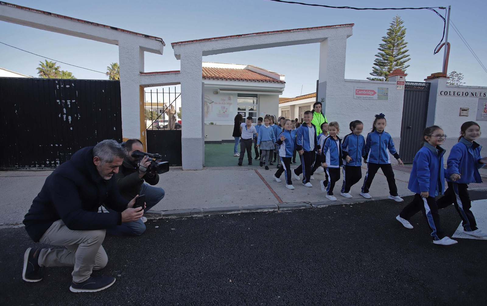 Fotos del simulacro de tsunami en el colegio Nuestra Señora de los Milagros en Algeciras