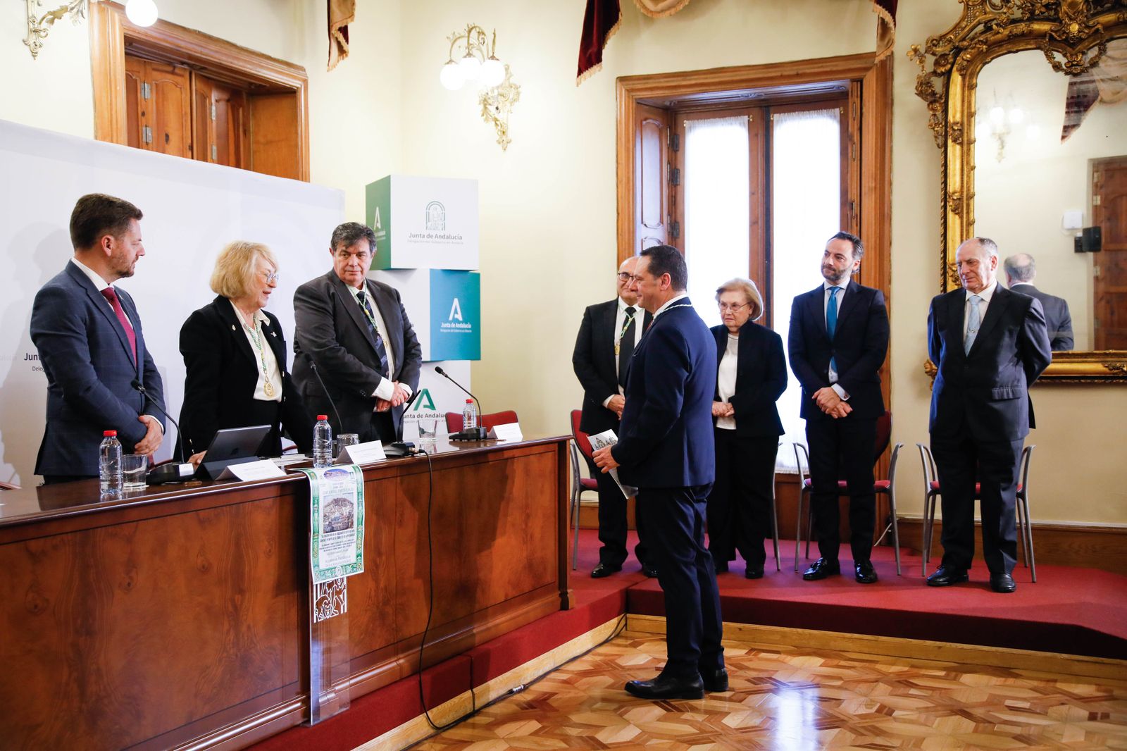 Juan Manuel Martín Robles ingresa como académico de Historia de Andalucía y te lo contamos en imágenes