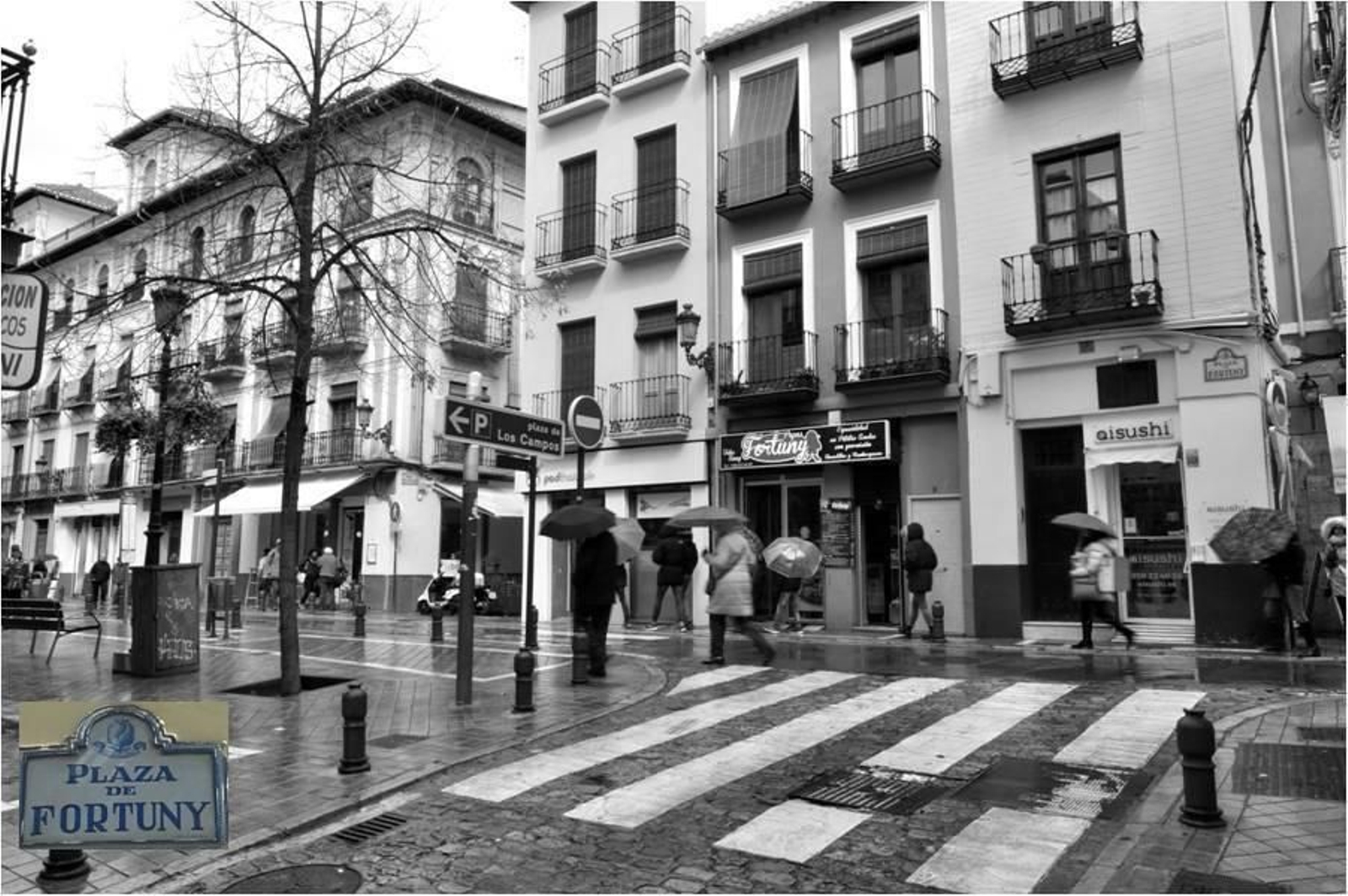Raptada una niña  en la Plaza Fortuny