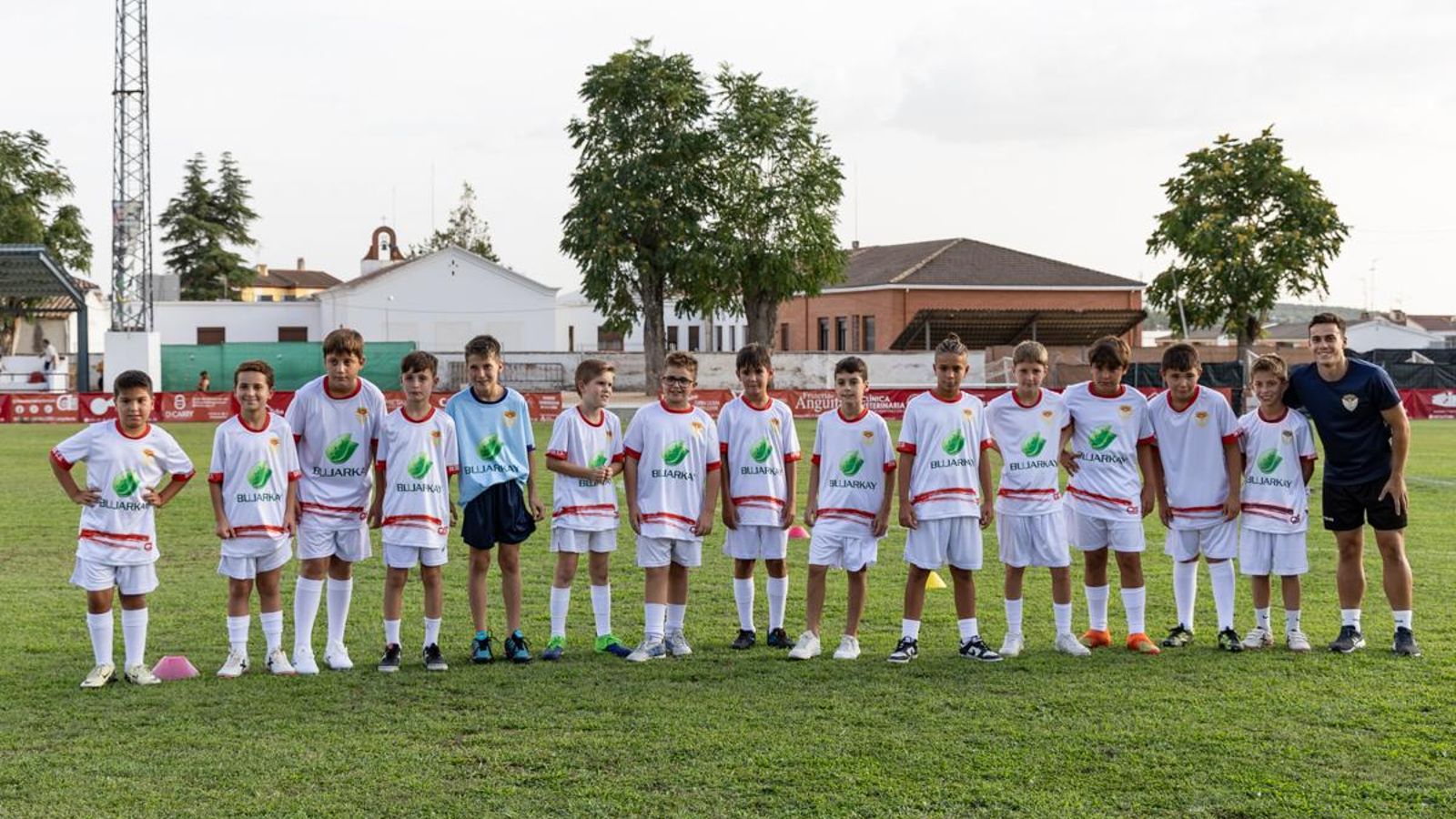 Presentación oficial Temporada 24-25 en el Estadio Ciudad de Martos