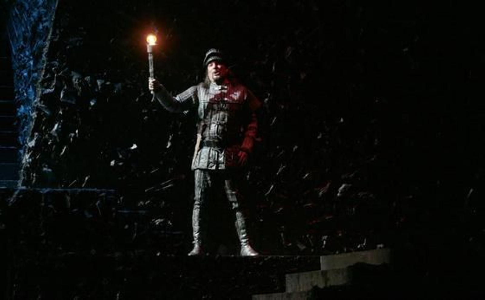 Imagen del ensayo general de 'Sárka' en el Teatro de la Maestranza. / Juan Carlos Muñoz