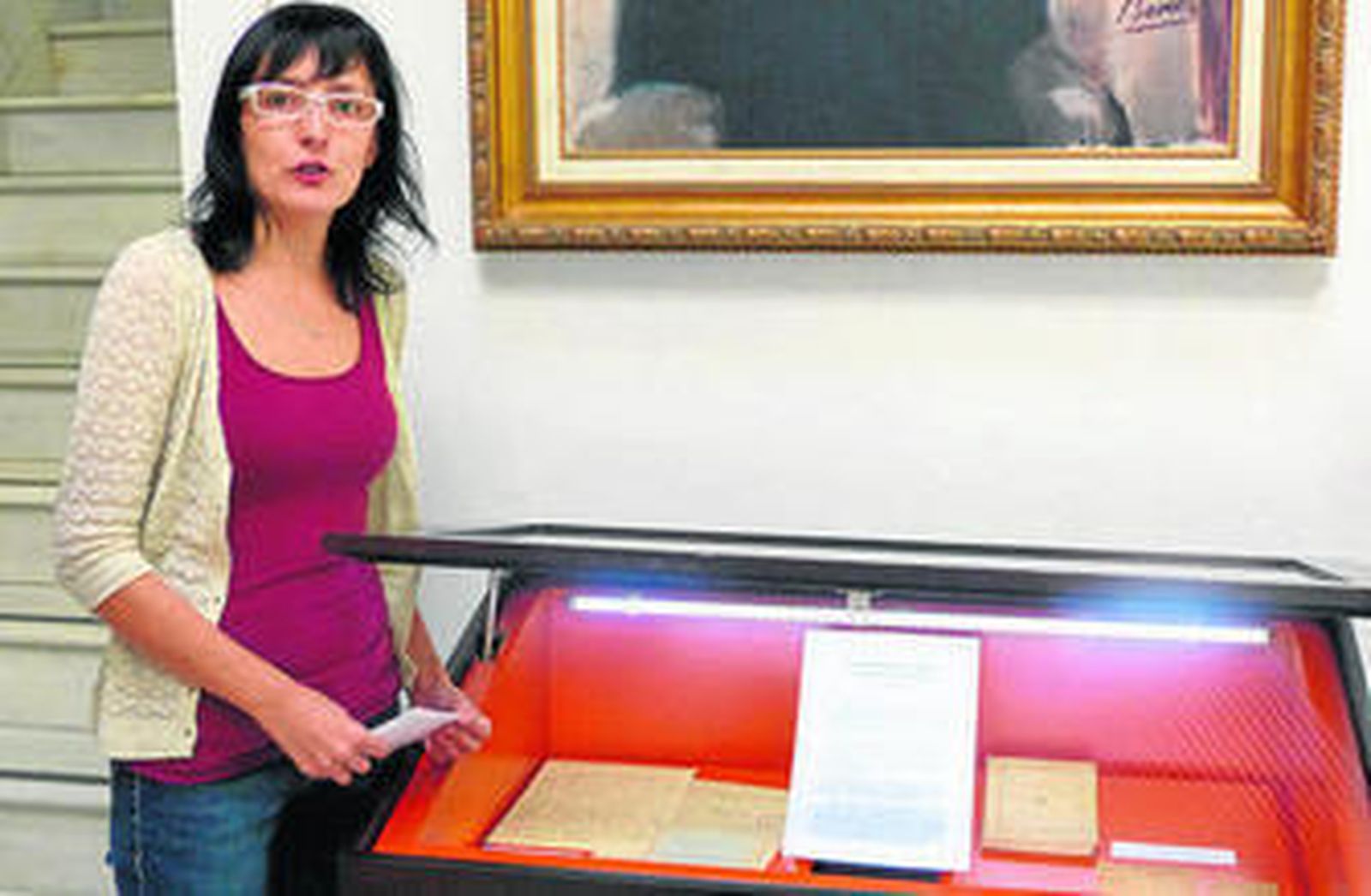 La investigadora Rocío Bejarano, durante la presentación de la Pieza del Mes.