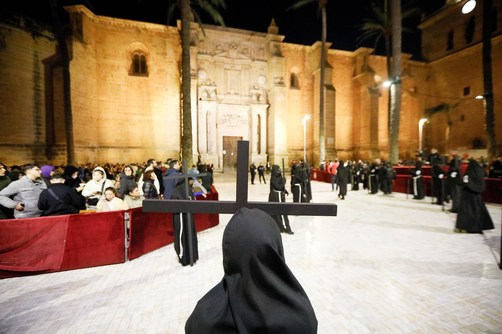 La procesión del Calvario, en imágenes